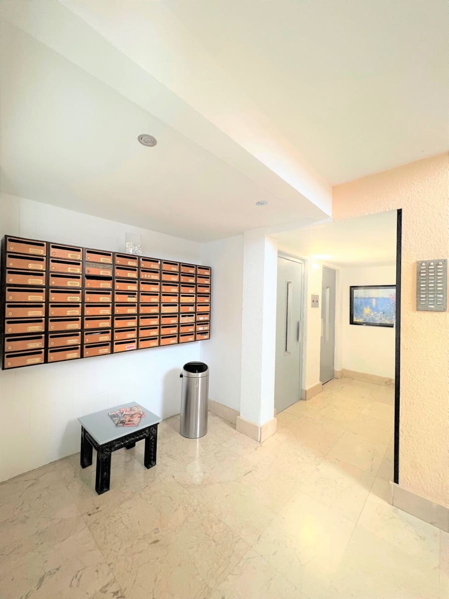 2 sovrum Lägenhet till salu i Calonge i Sant Antoni med garage - 189 000 € (Ref: 8848767)