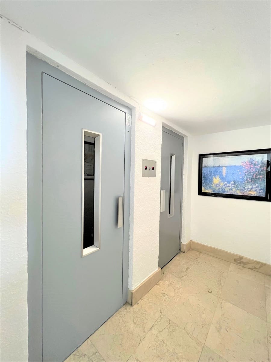 2 sovrum Lägenhet till salu i Calonge i Sant Antoni med garage - 189 000 € (Ref: 8848767)