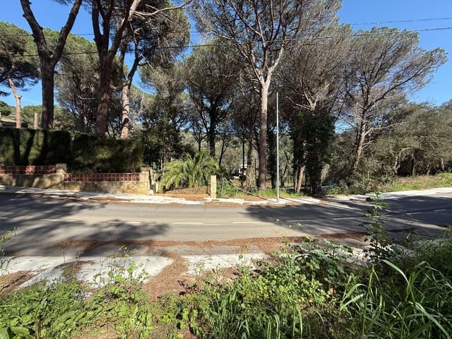 Rakentamaton maa myytävänä paikassa Calonge i Sant Antoni - 75 000 € (Ref: 8862382)