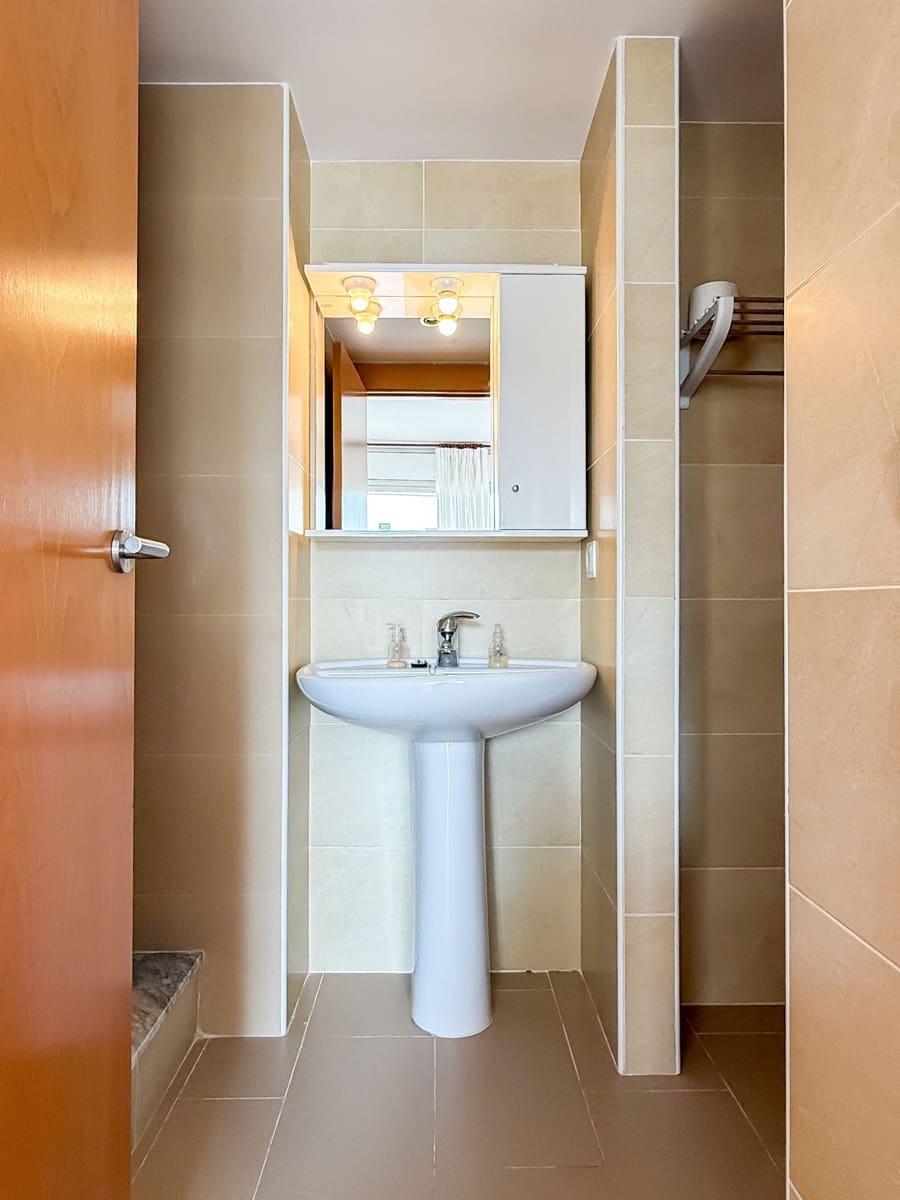 3 sypialnia Apartament do wynajęcia w Sant Antoni de Calonge z basenem garażem - 1 050 € (Ref: 8985476)