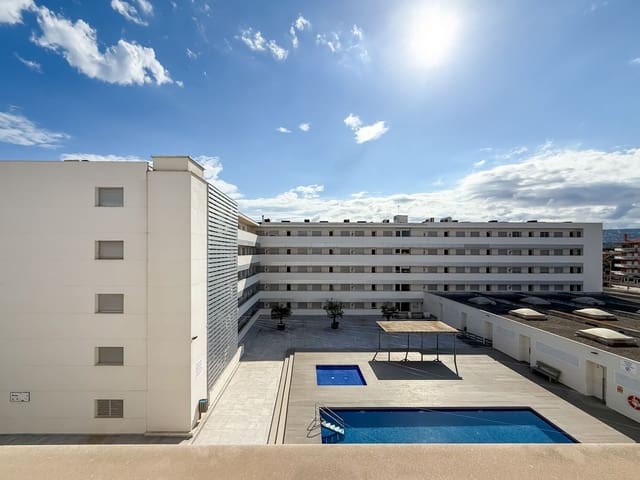 3 sypialnia Apartament do wynajęcia w Sant Antoni de Calonge, Calonge i Sant Antoni z basenem garażem - 1 050 € (Ref: 8985476)