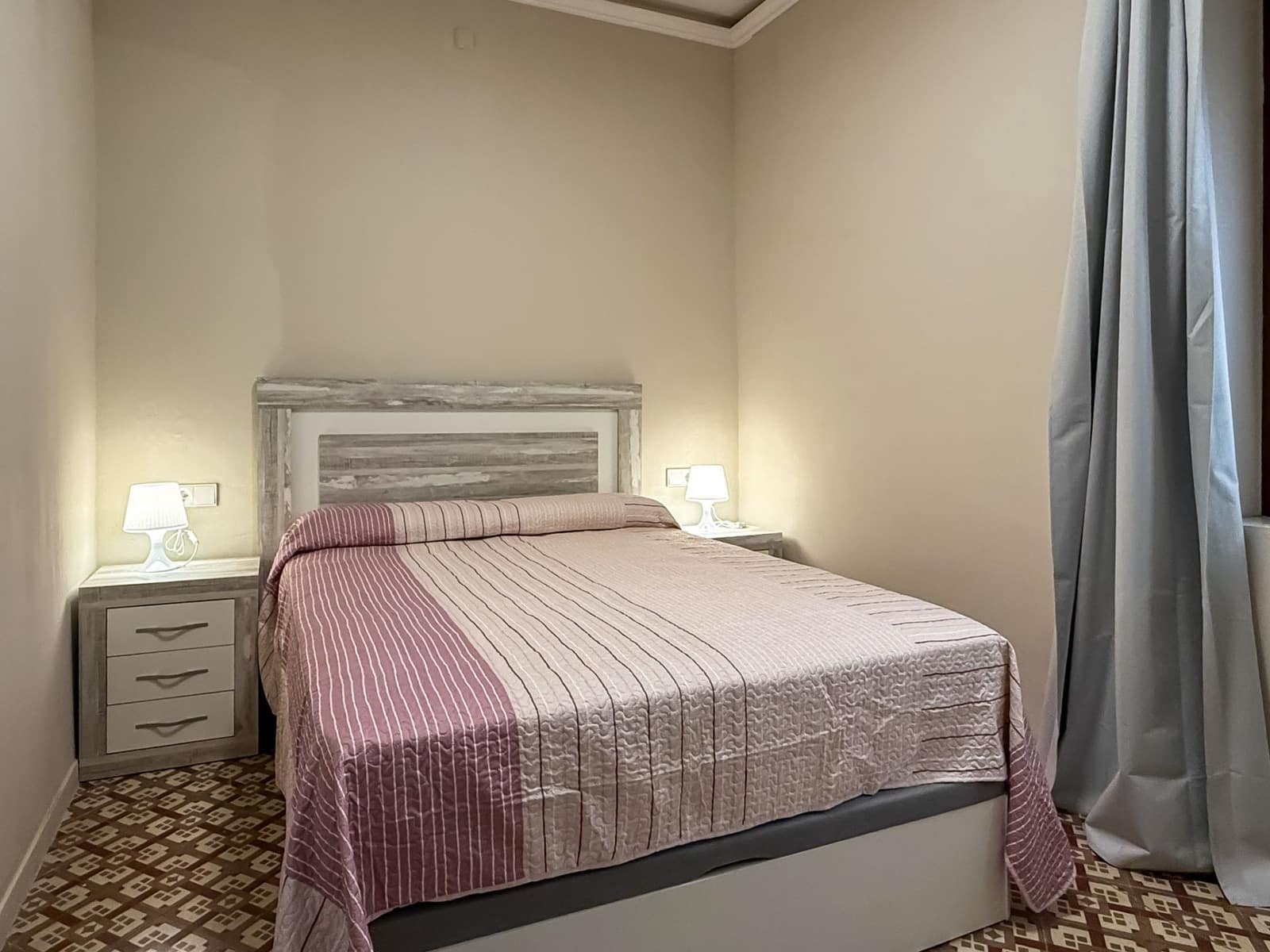 2 soveværelse Lejlighed til leje i Palamos - € 1.050 (Ref: 9019881)