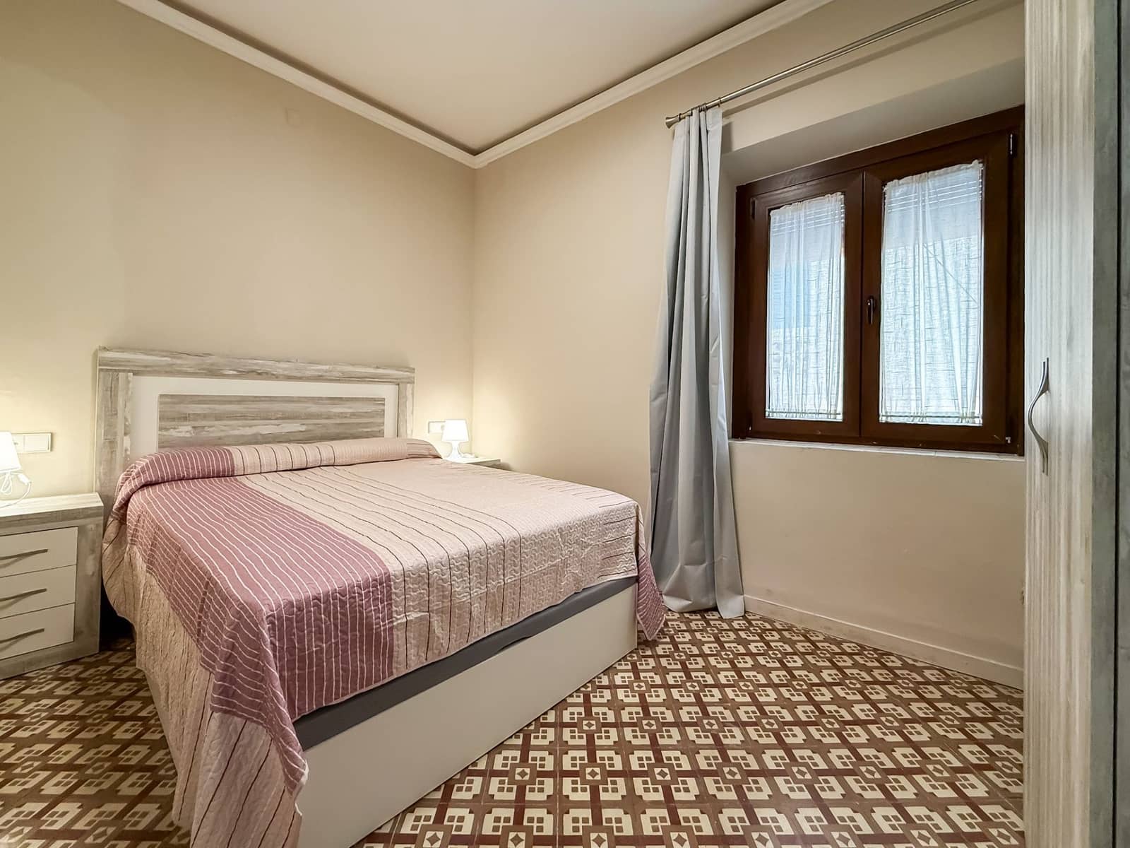 2 soveværelse Lejlighed til leje i Palamos - € 1.050 (Ref: 9019881)