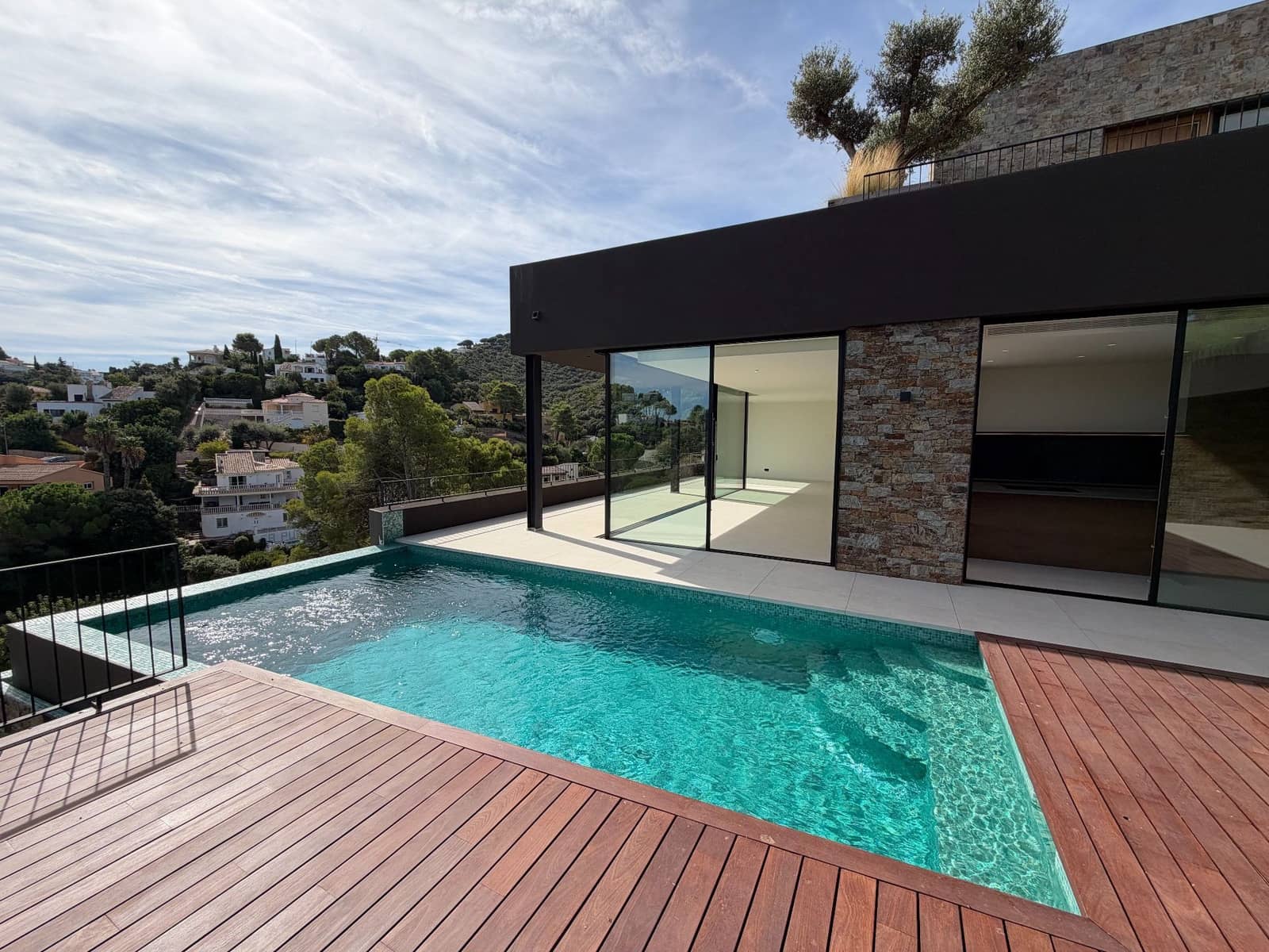 4 bedroom Villa for sale in Begur with pool garage - € 1,750,000 (Ref: 9115885)