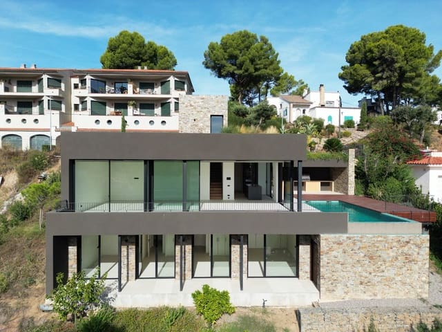 4 chambre Villa/Maison à vendre à Begur avec piscine garage - 1 750 000 € (Ref: 9115885)