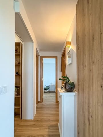 2 bedroom Apartment for sale in Platja d'Aro, Castell-Platja d'Aro with garage - € 300,000 (Ref: 9162049)