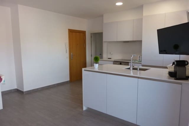 Apartamento de 2 habitaciones en Sant Antoni de Calonge, Calonge i Sant Antoni en alquiler con garaje - 680 € (Ref: 9183286)