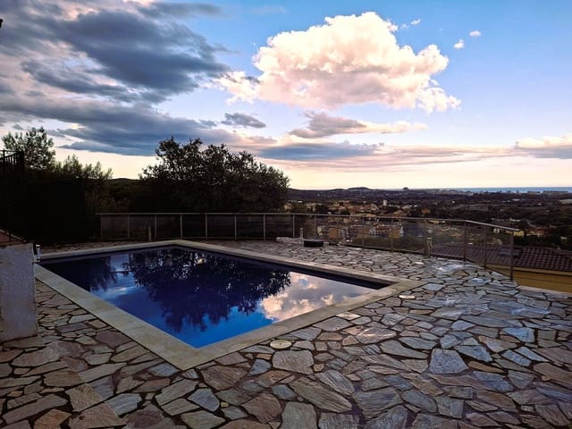 2 sypialnia Willa na sprzedaż w Calonge i Sant Antoni z basenem garażem - 475 000 € (Ref: 9202200)