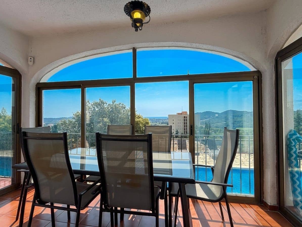 2 soverom Villa til salgs i Calonge i Sant Antoni med svømmebasseng garasje - € 475 000 (Ref: 9202200)