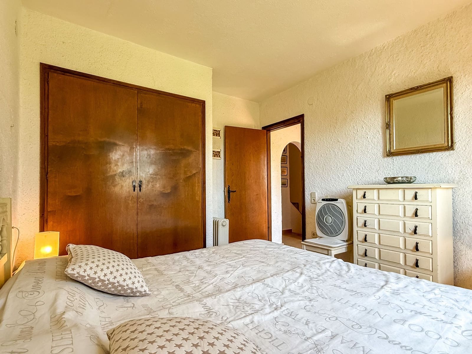 5 soveværelse Semi-Rækkehus til salg i Sant Antoni de Calonge med garage - € 610.000 (Ref: 9202201)