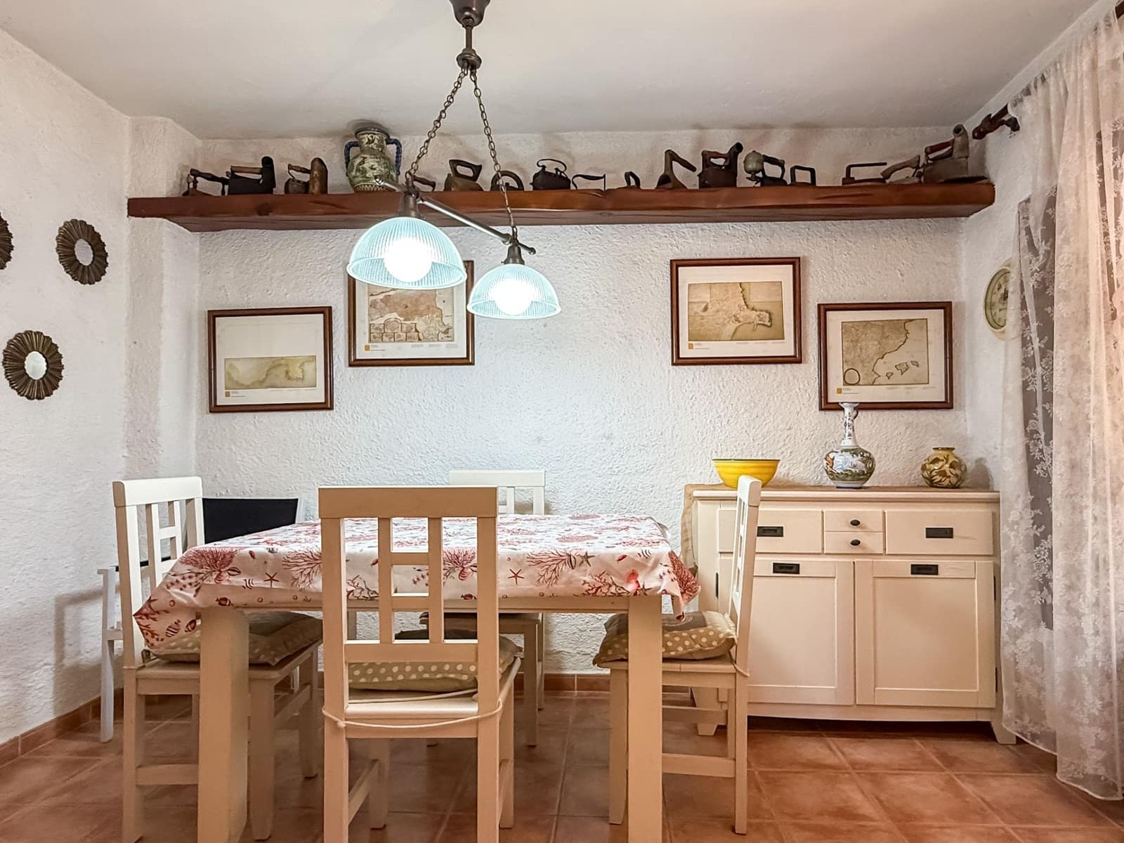 5 soveværelse Semi-Rækkehus til salg i Sant Antoni de Calonge med garage - € 610.000 (Ref: 9202201)