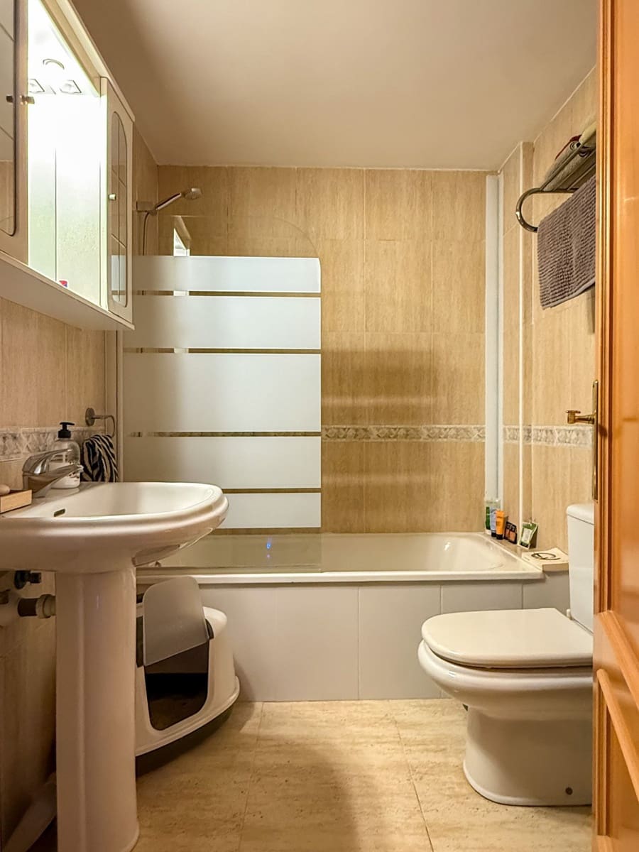 Maison de Ville de 2 chambres à louer à Palamos avec garage - 1 050 € (Ref: 9366970)