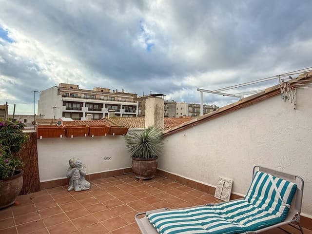 2 bedroom Townhouse for rent in Palamós with garage - € 1,050 (Ref: 9366970)