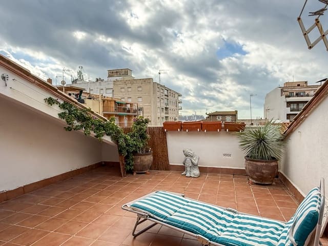 2 bedroom Townhouse for rent in Palamós with garage - € 1,050 (Ref: 9366970)