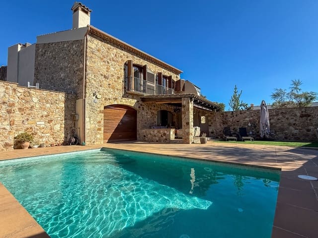 3 slaapkamer Huis te koop in Calonge i Sant Antoni met zwembad garage - € 760.000 (Ref: 9402916)