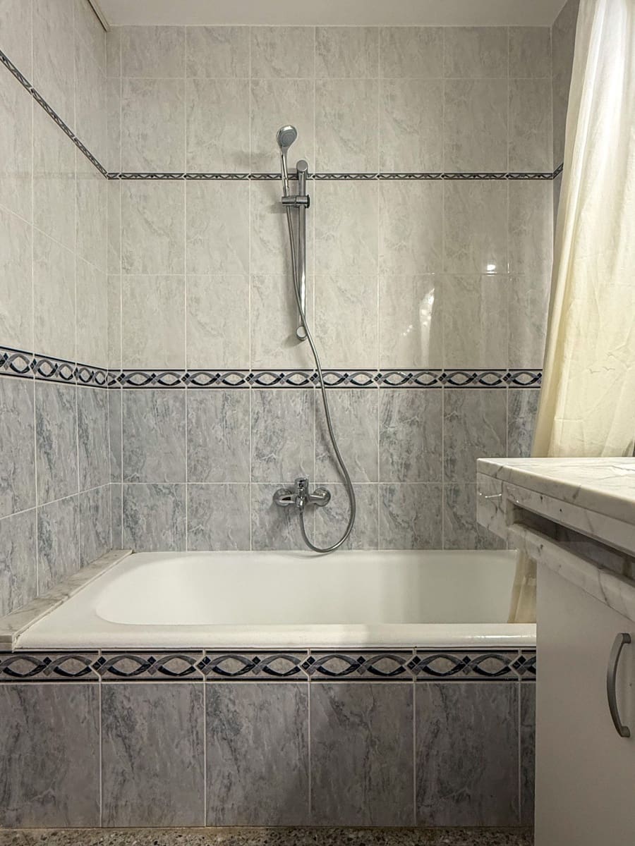 Apartamento de 3 habitaciones en Sant Antoni de Calonge en venta - 188.000 € (Ref: 9402917)