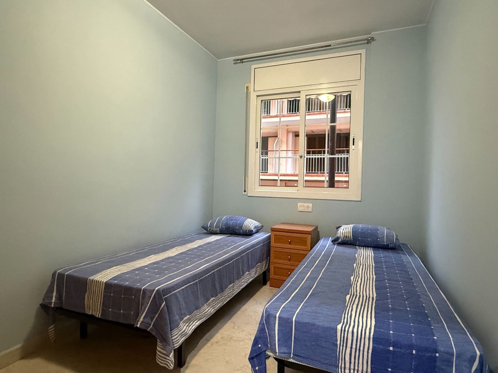 2 slaapkamer Appartement te huur in Sant Antoni de Calonge met zwembad - € 682 (Ref: 9494292)