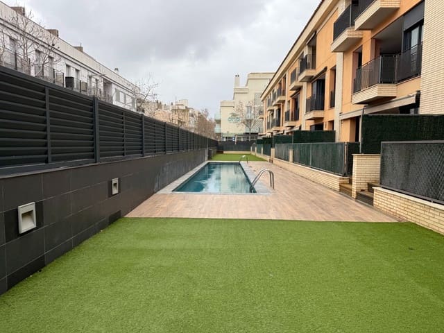 2 soveværelse Byhus til leje i Palamós med swimmingpool garage - € 962 (Ref: 9523980)