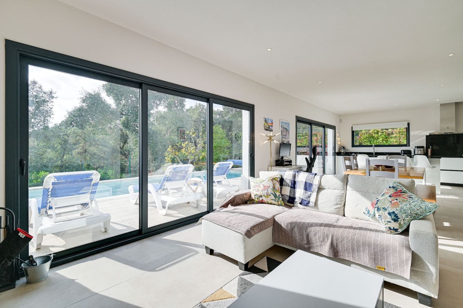 4 bedroom Villa for sale in Santa Cristina d'Aro with pool - € 599,000 (Ref: 9550839)