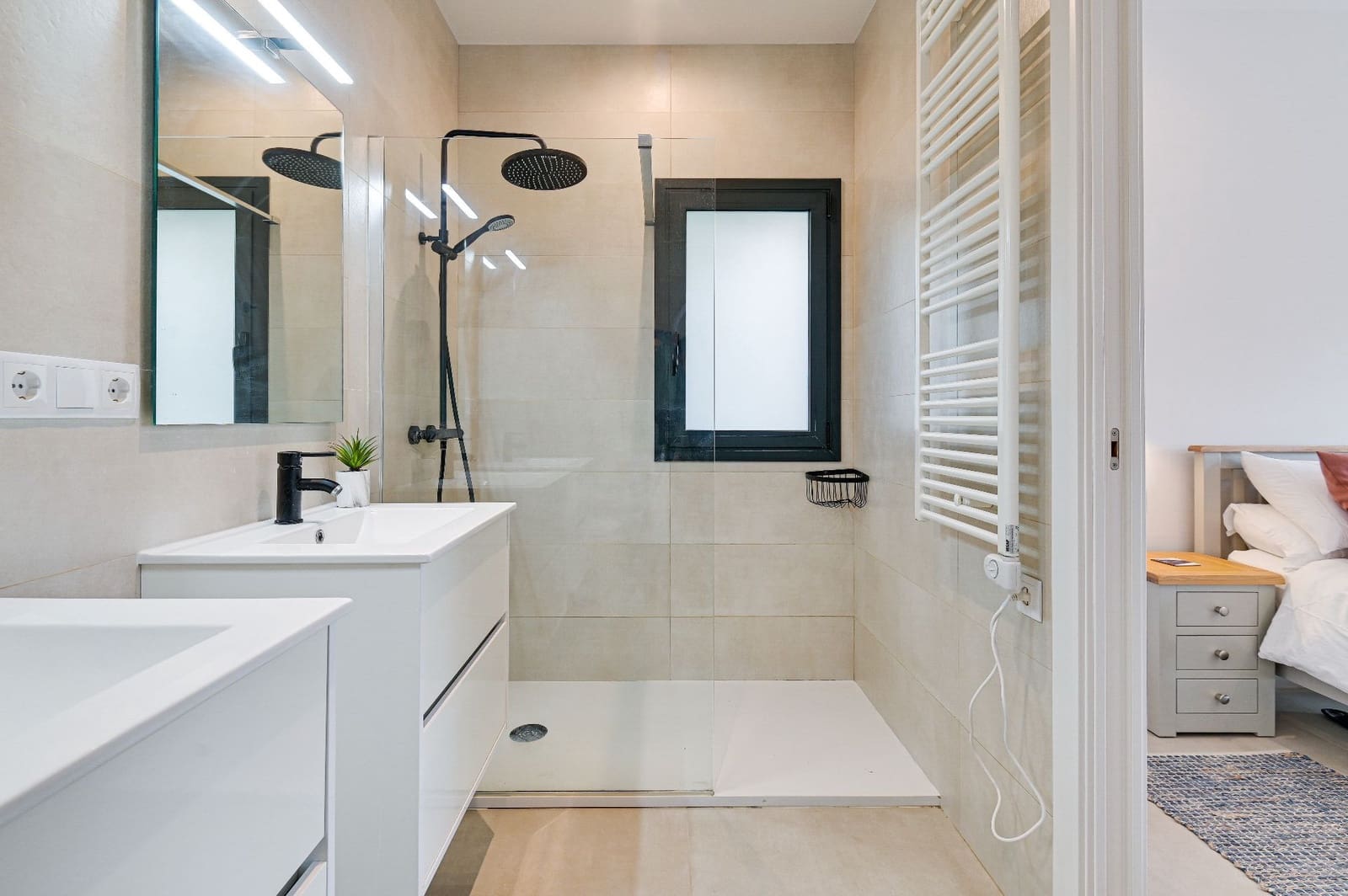 4 bedroom Villa for sale in Santa Cristina d'Aro with pool - € 599,000 (Ref: 9550839)