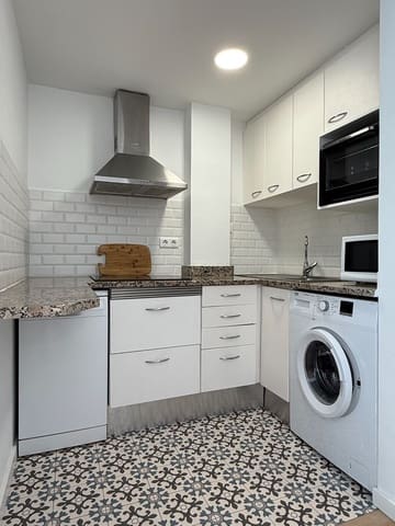 2 makuuhuone Huoneisto vuokrattavana paikassa Sant Antoni de Calonge, Calonge i Sant Antoni - 785 € (Ref: 9620780)