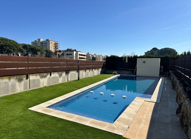 3 slaapkamer Appartement te koop in Sant Antoni de Calonge, Calonge i Sant Antoni met zwembad garage - € 279.000 (Ref: 9627233)