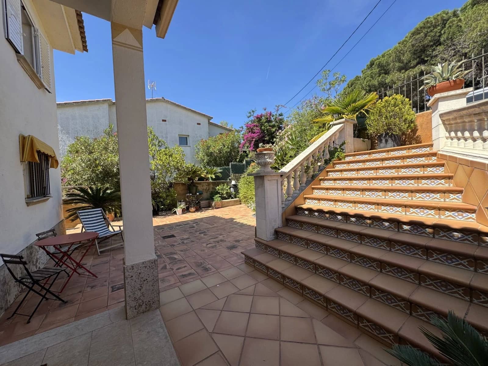 4 sypialnia Willa na sprzedaż w Sant Feliu de Guixols z basenem garażem - 585 000 € (Ref: 9651249)
