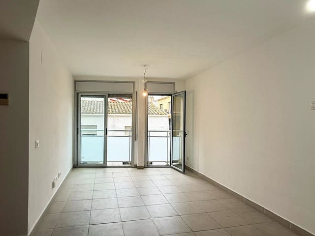 2 slaapkamer Appartement te koop in Sant Antoni de Calonge, Calonge i Sant Antoni - € 180.000 (Ref: 9660819)