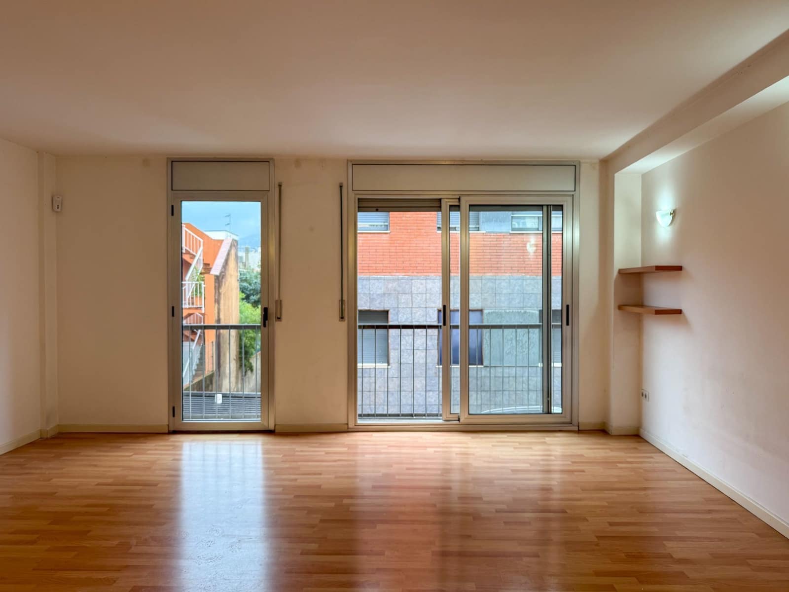 2 slaapkamer Appartement te koop in Calonge i Sant Antoni met garage - € 150.000 (Ref: 9660821)