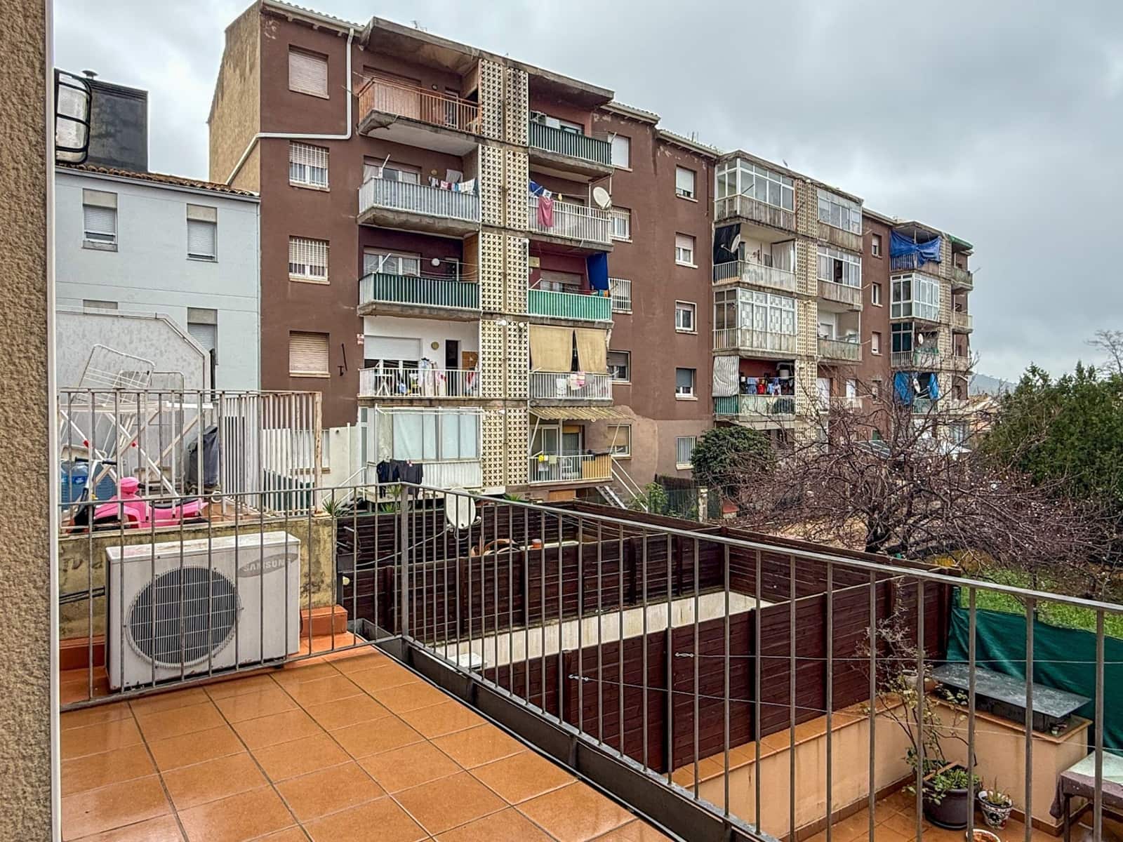 2 slaapkamer Appartement te koop in Calonge i Sant Antoni met garage - € 150.000 (Ref: 9660821)