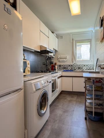 2 bedroom Apartment for sale in Platja d'Aro, Castell-Platja d'Aro with pool - € 330,000 (Ref: 9719504)