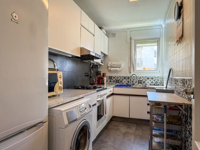 2 bedroom Apartment for sale in Platja d'Aro, Castell-Platja d'Aro with pool - € 330,000 (Ref: 9719504)