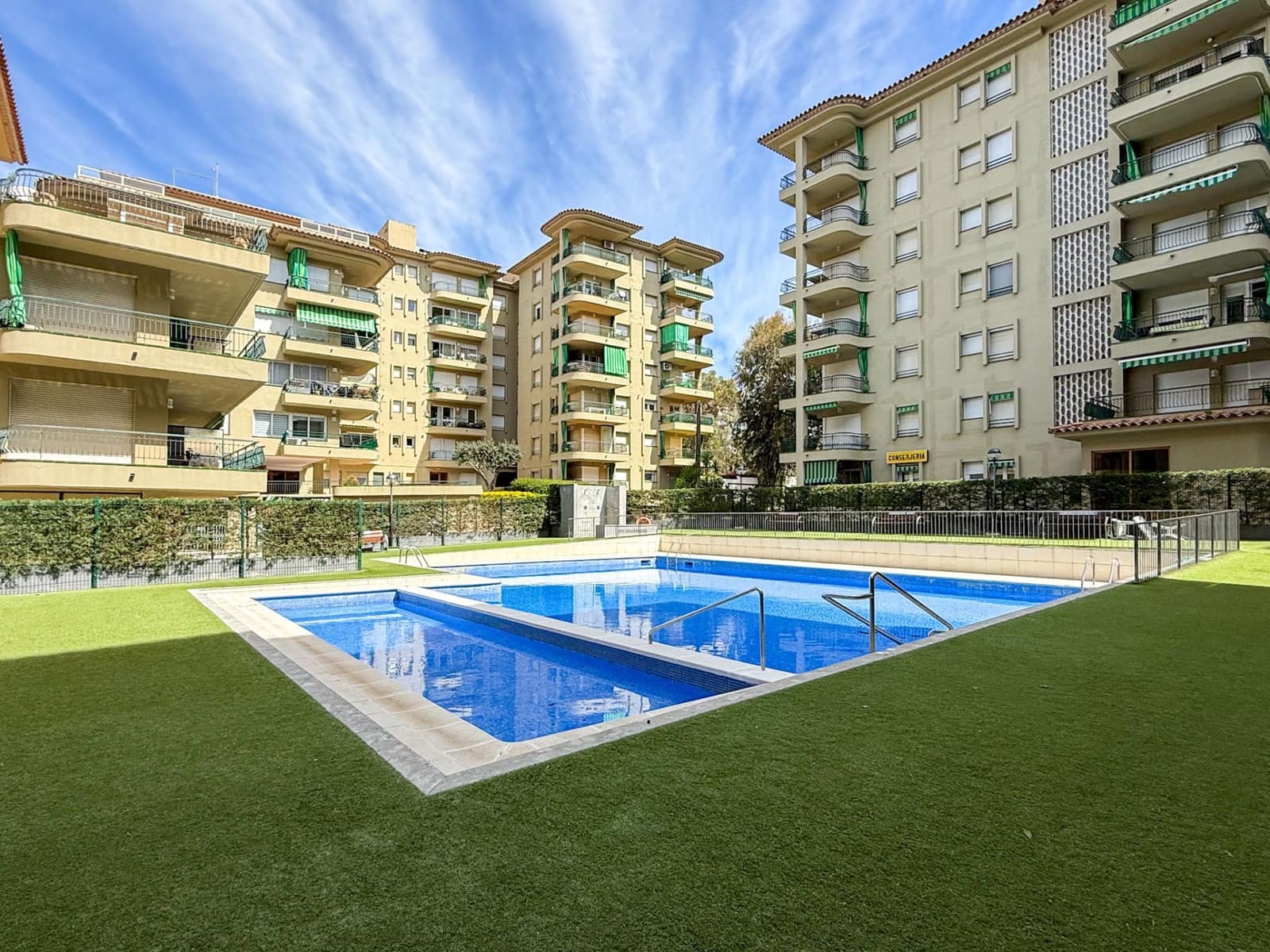 2 soverom Leilighet til salgs i Platja d'Aro med svømmebasseng - € 330 000 (Ref: 9719504)