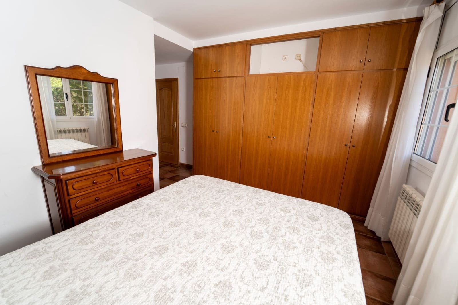 4 bedroom Villa for sale in Sant Antoni de Calonge with pool garage - € 550,000 (Ref: 9726359)