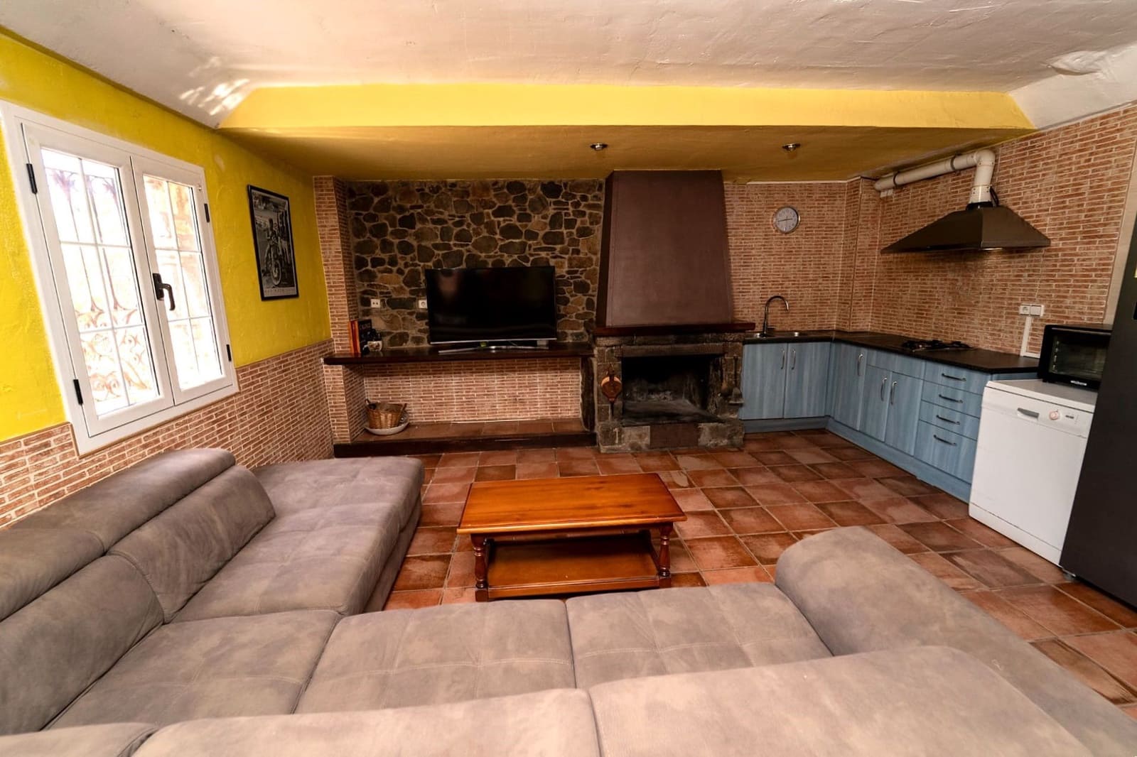 4 bedroom Villa for sale in Sant Antoni de Calonge with pool garage - € 550,000 (Ref: 9726359)