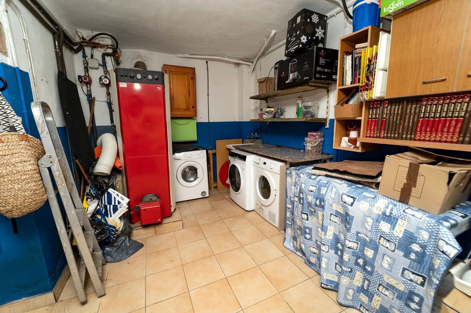 4 bedroom Villa for sale in Sant Antoni de Calonge with pool garage - € 550,000 (Ref: 9726359)