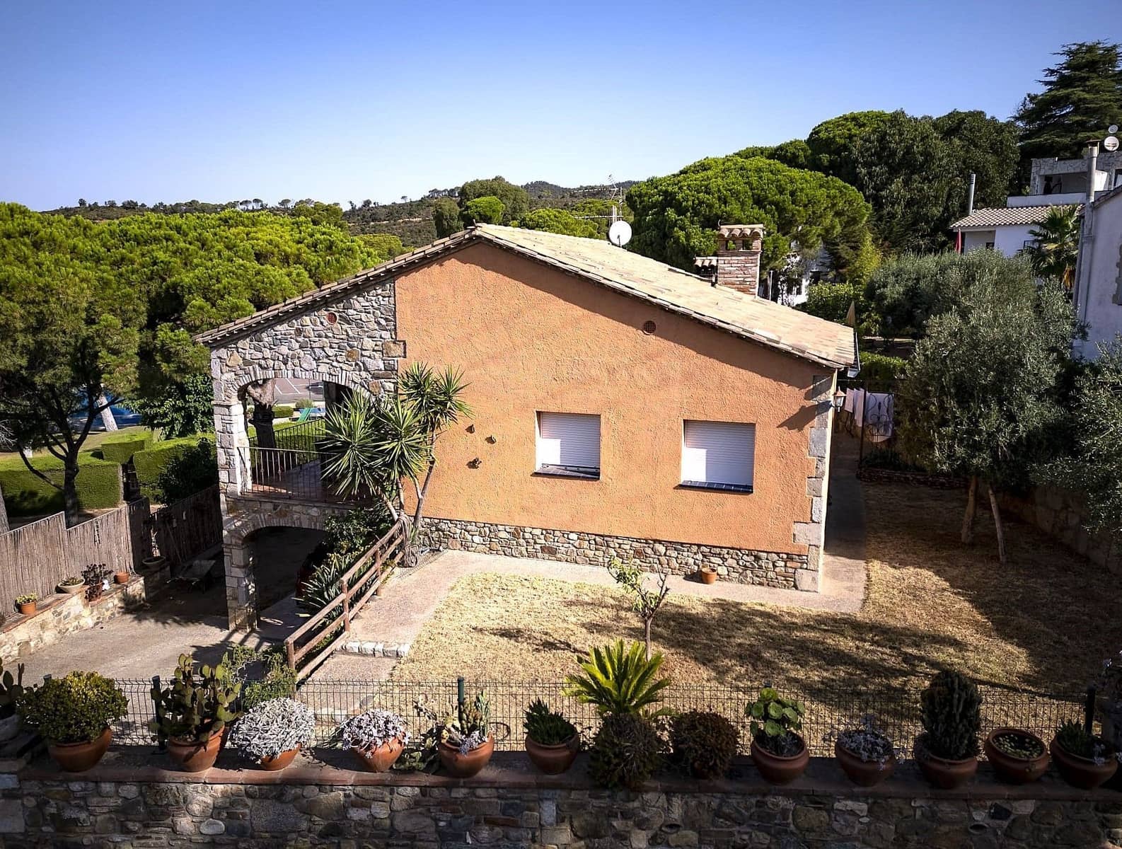 4 bedroom Villa for sale in Sant Antoni de Calonge with pool garage - € 550,000 (Ref: 9726359)