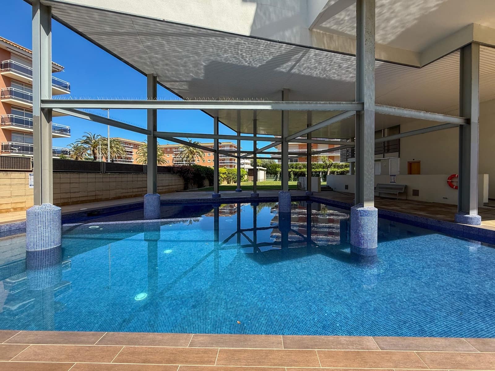 Apartamento de 3 habitaciones en Sant Antoni de Calonge en venta con piscina - 375.000 € (Ref: 9806101)