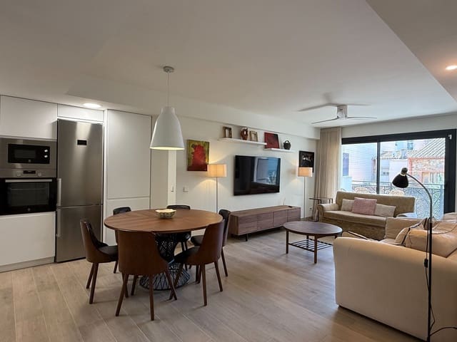 Apartamento de 3 habitaciones en Sant Antoni de Calonge, Calonge i Sant Antoni en alquiler con piscina garaje - 3.500 € (Ref: 9811220)