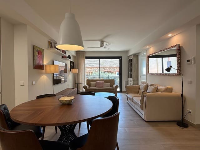 Apartamento de 3 habitaciones en Sant Antoni de Calonge, Calonge i Sant Antoni en alquiler con piscina garaje - 3.500 € (Ref: 9811220)