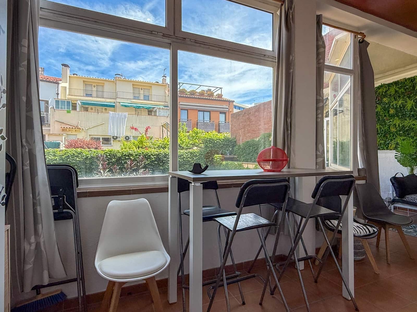 1 bedroom Apartment for sale in Palamos - € 180,000 (Ref: 9844835)