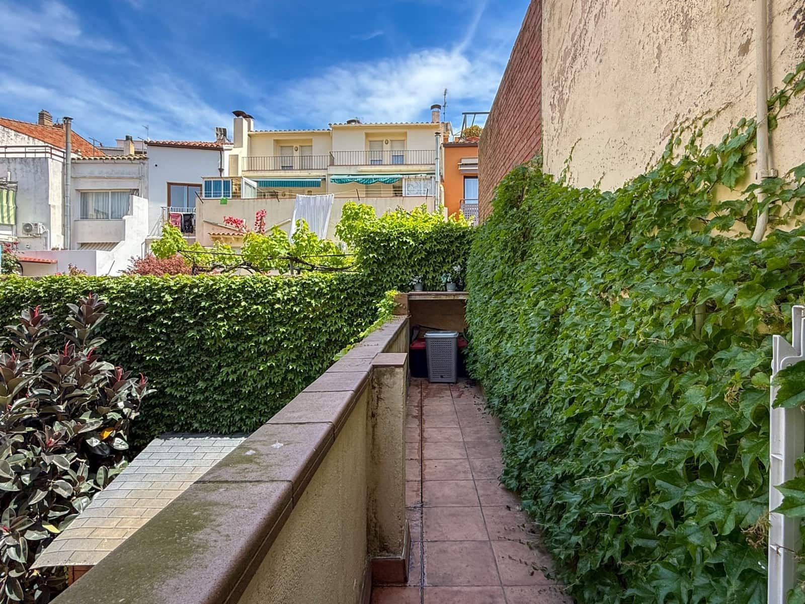 1 bedroom Apartment for sale in Palamos - € 180,000 (Ref: 9844835)