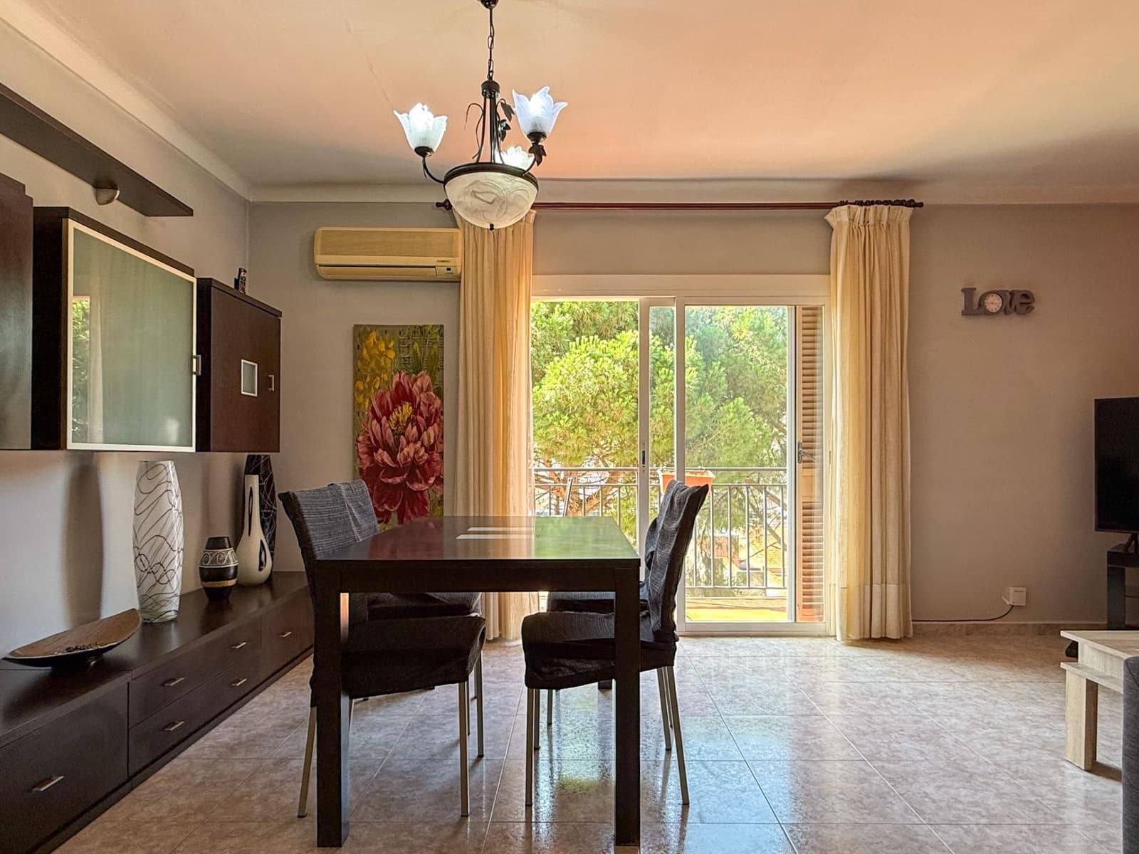 3 bedroom Apartment for rent in Sant Antoni de Calonge - € 820 (Ref: 9930086)