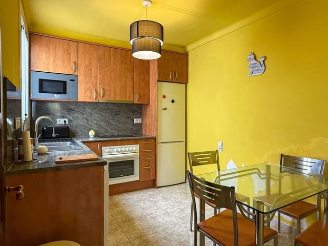 3 makuuhuone Huoneisto vuokrattavana paikassa Sant Antoni de Calonge, Calonge i Sant Antoni - 820 € (Ref: 9930086)