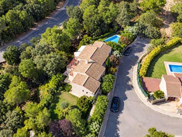 5 soverom Villa til salgs i Calonge i Sant Antoni med svømmebasseng garasje - € 590 000 (Ref: 9943285)