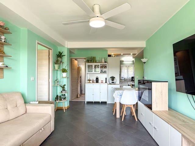 2 slaapkamer Appartement te koop in Calonge i Sant Antoni met garage - € 180.000 (Ref: 9979425)