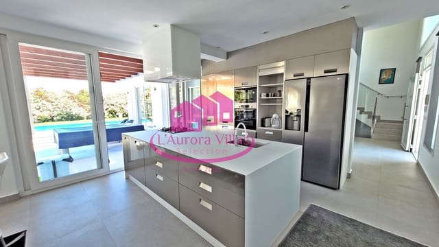 5 bedroom Villa for sale in Arenal, Javea / Xàbia with pool garage - € 995,000 (Ref: 6485835)