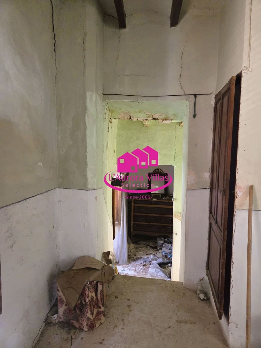 5 makuuhuone Omakotitalo myytävänä paikassa Javea / Xabia - 265 000 € (Ref: 9814526)