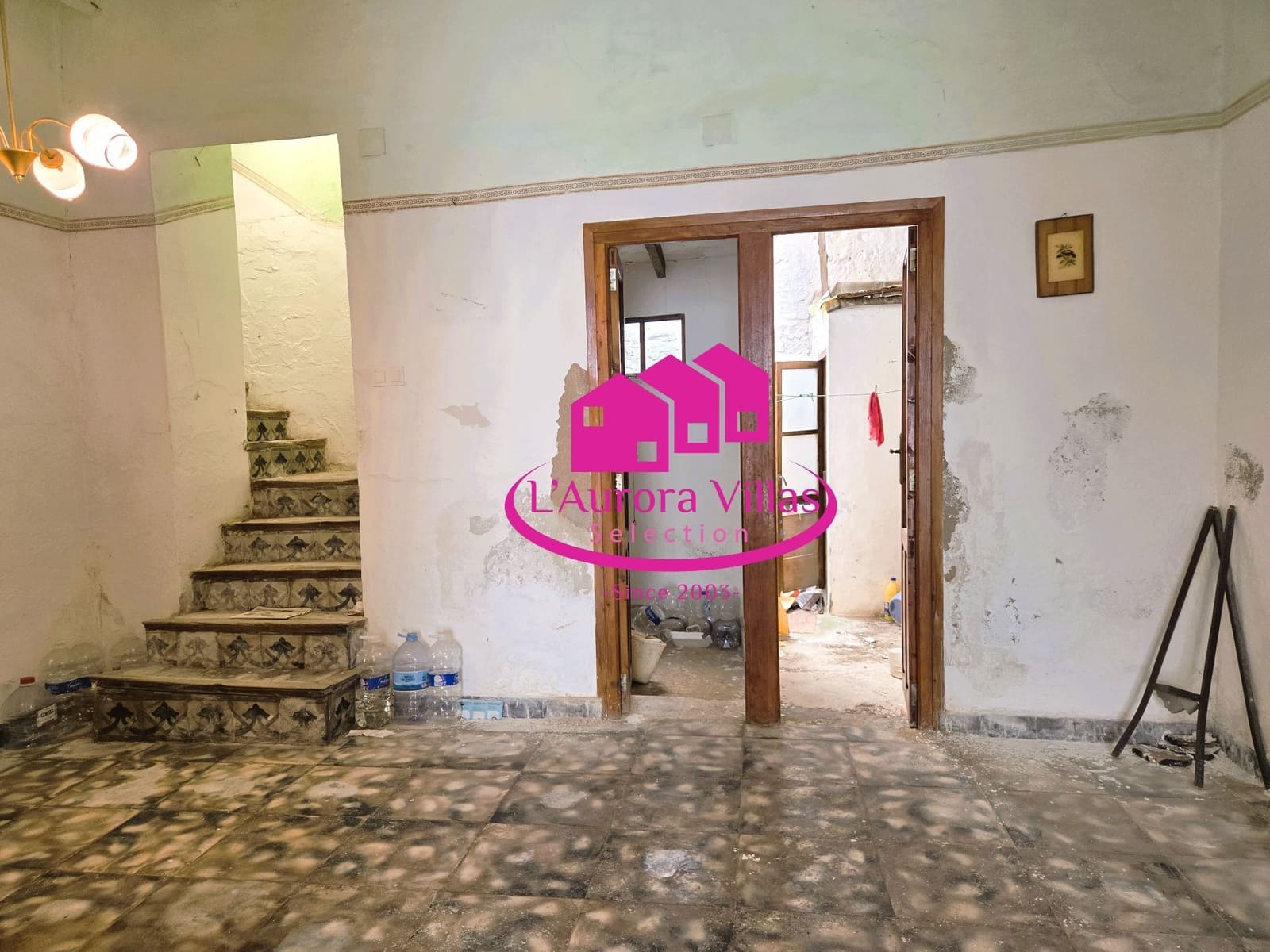 5 makuuhuone Omakotitalo myytävänä paikassa Javea / Xabia - 265 000 € (Ref: 9814526)