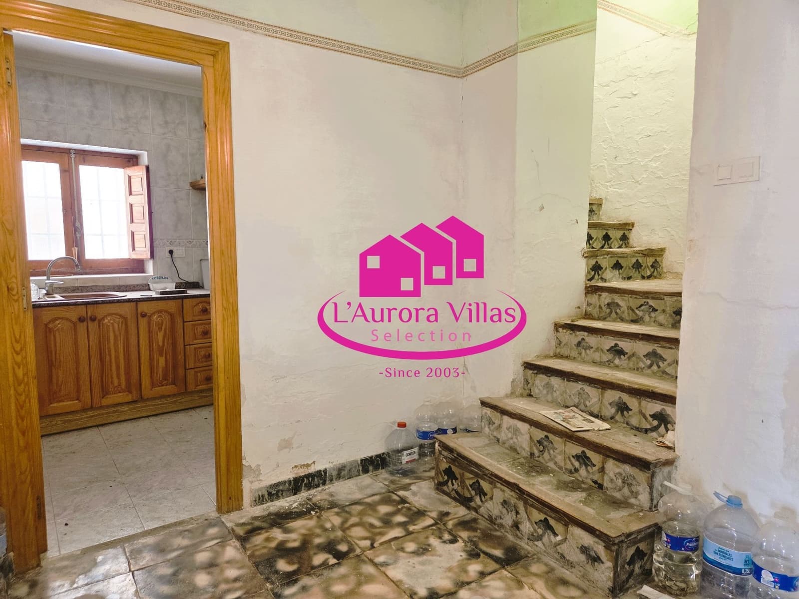 5 makuuhuone Omakotitalo myytävänä paikassa Javea / Xabia - 265 000 € (Ref: 9814526)